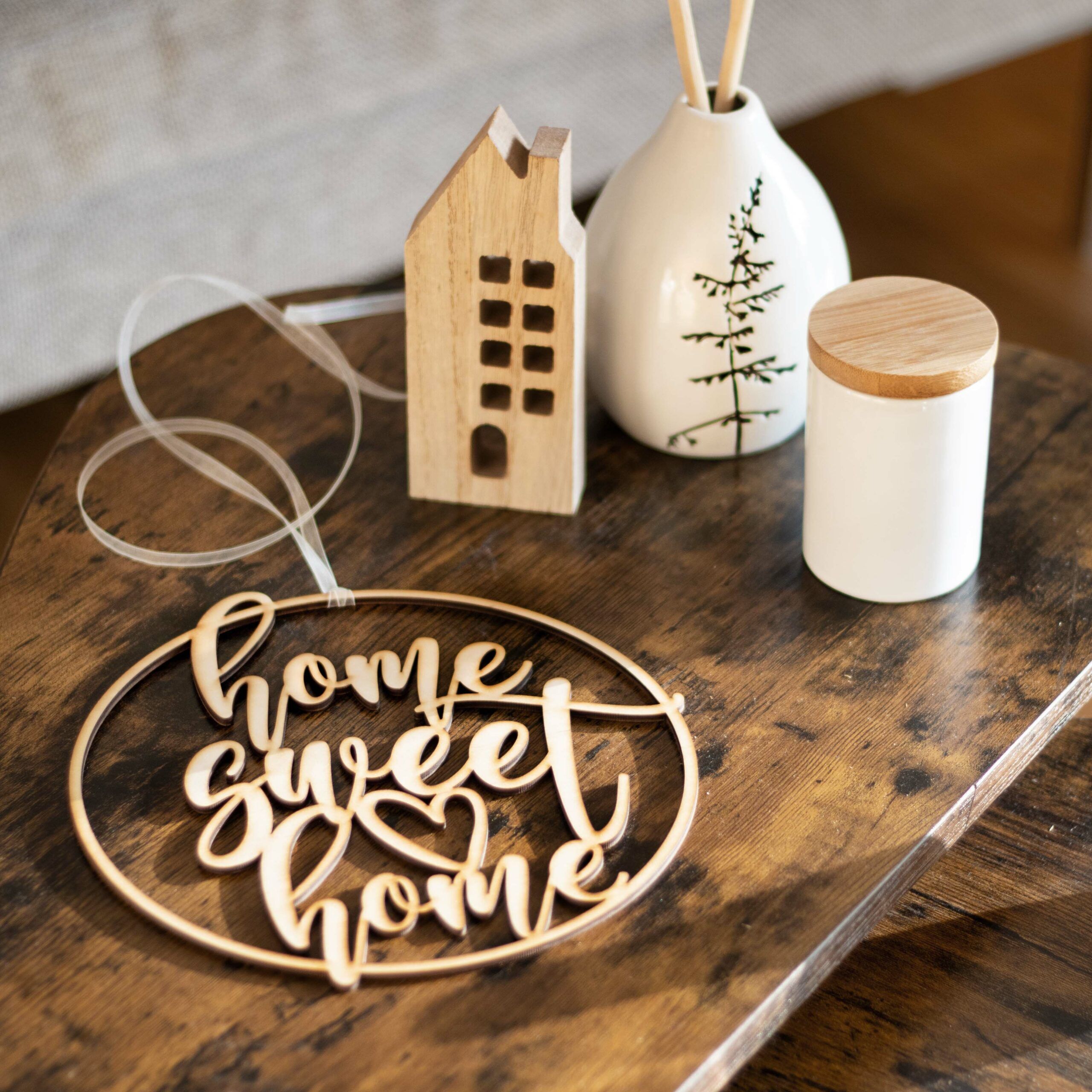 Holzkranz Home sweet home